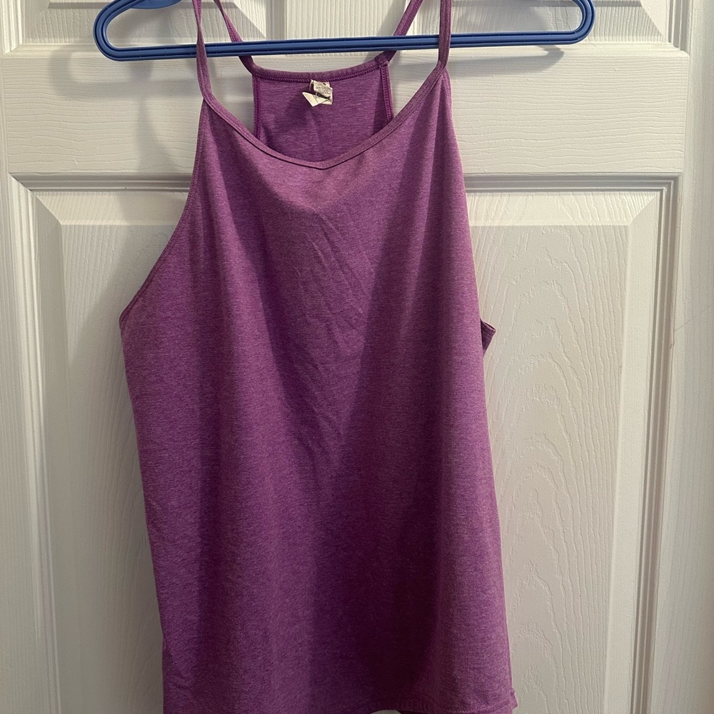 Under Armour Tank Size Large